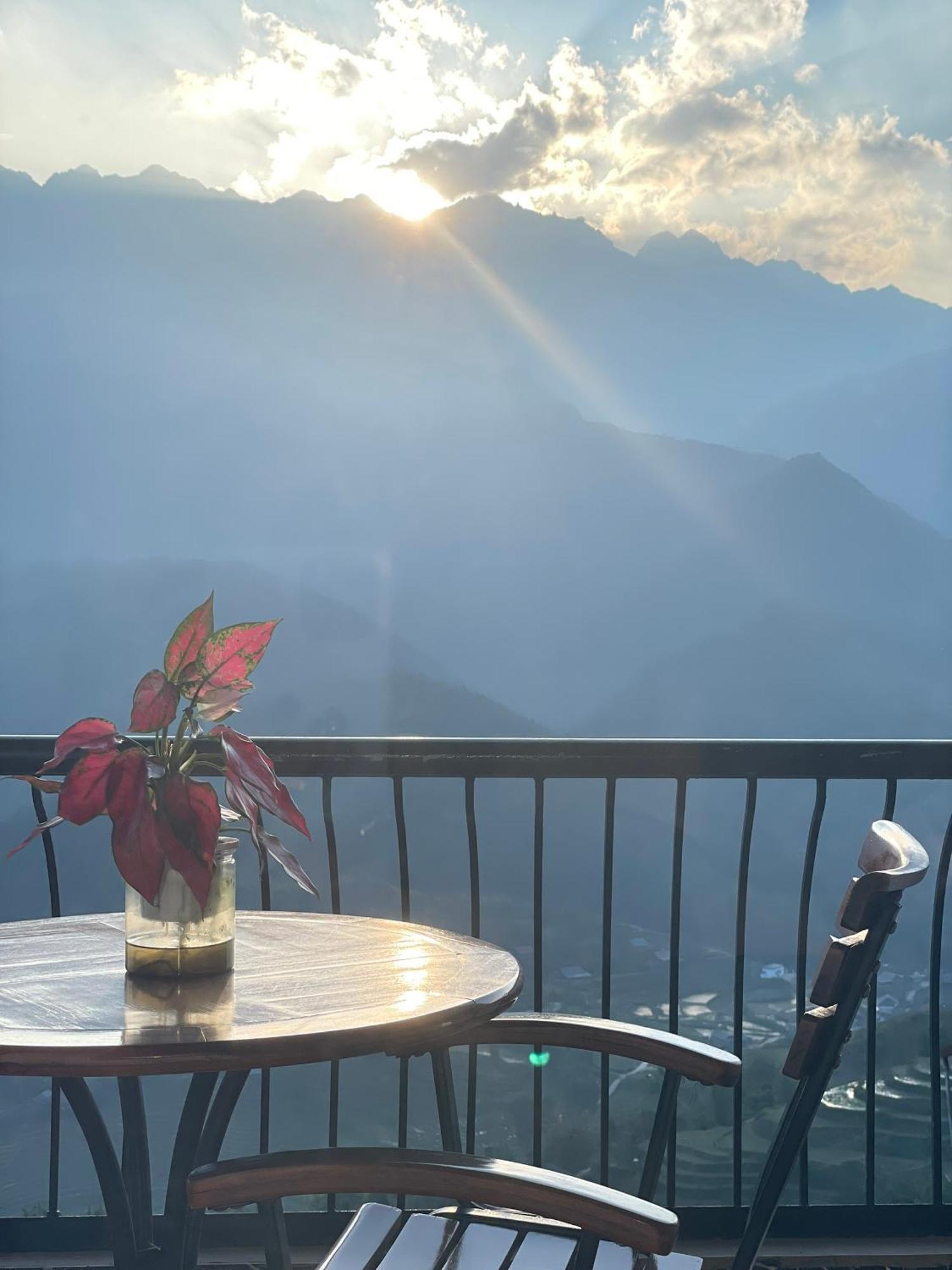 Liberty Sapa Hotel Exterior foto